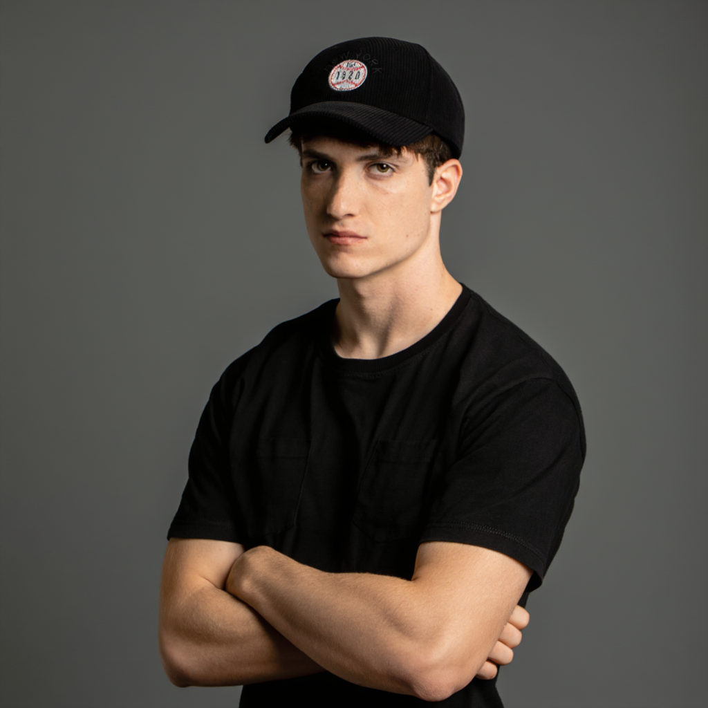 Vintage 1920 Retro Style Corduroy Baseball Cap for Men - Black Colour Dad Hat